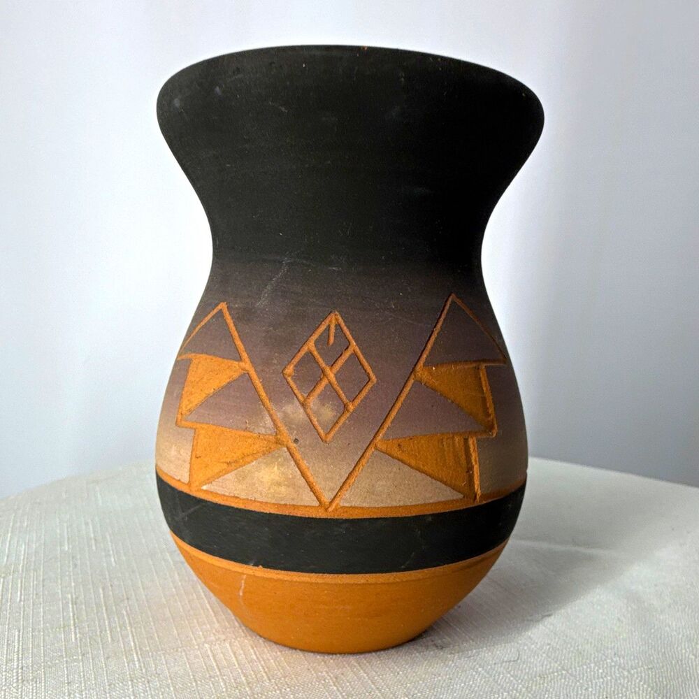 Signed Swallow Sioux Native American Pottery Vase - Hand-Etched Terracotta 4.5"